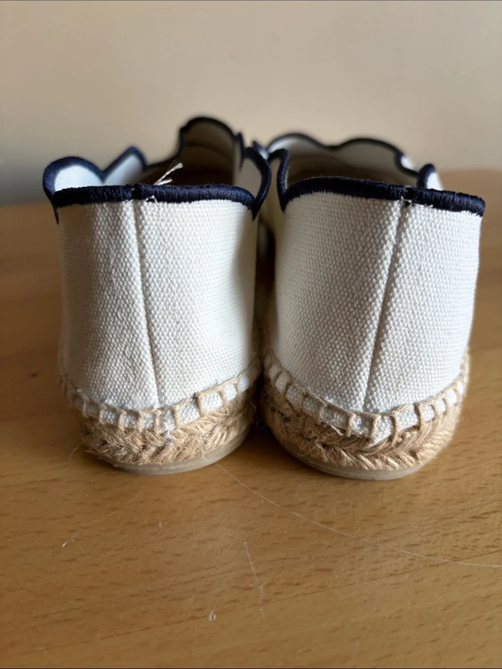 Castaner White Canvas Moccasins with Navy Trim Sz 39